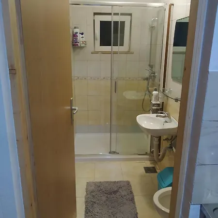 Apartment Edin